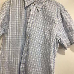 NWOT GAP Short Sleeve Shirt in Size XL